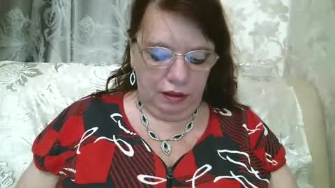 Snapshot of susanaahsun chatting on 12-17-24, 11:49 SusanaAhSun online show from 12-17-24, 11:49