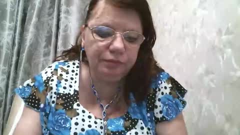 Snapshot of susanaahsun chatting on 10-17-25, 10:51 SusanaAhSun online show from 10-17-25, 10:51