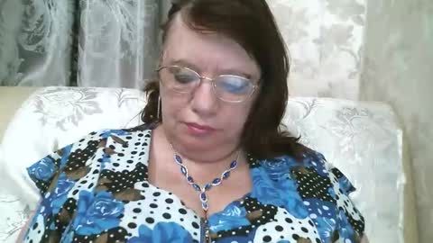 Snapshot of susanaahsun chatting on 11-27-25, 12:07 SusanaAhSun online show from 11-27-25, 12:07