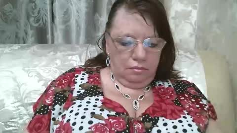 Snapshot of susanaahsun chatting on 02-12-26, 12:11 SusanaAhSun online show from 02-12-26, 12:11