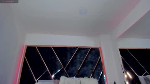 susanahenao online show from 11-27-25, 06:43