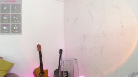 Susana hendrix    online show from 09-10-25, 06:30