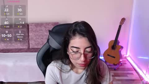 Susana hendrix    online show from 02-21-26, 06:20