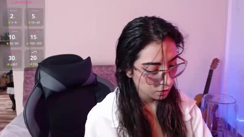 Susana hendrix    online show from 03-23-26, 06:12