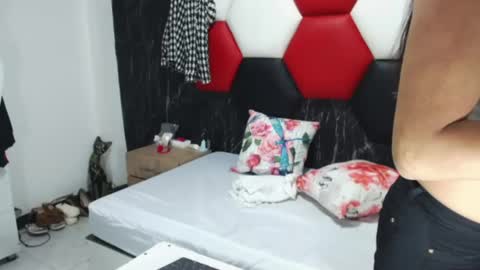 susanleroy online show from 12-14-24, 03:51