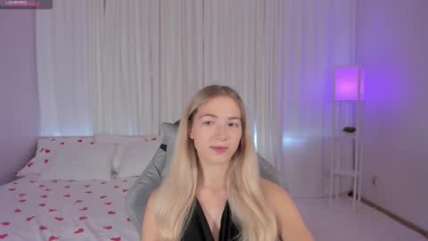 Snapshot of susanmimi chatting on 09-23-25, 03:20 Susan online show from 09-23-25, 03:20