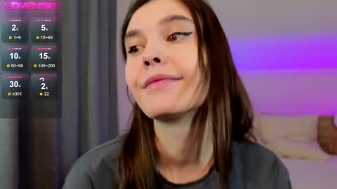 Susie online show from 02-25-25, 05:08