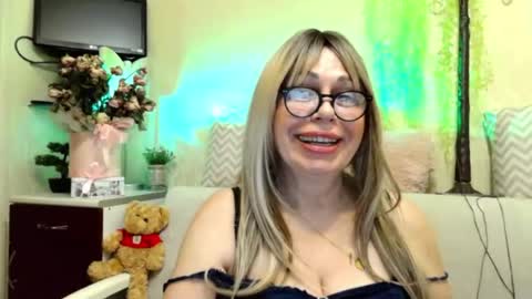 SusiexNoreen online show from 07-09-26, 01:09