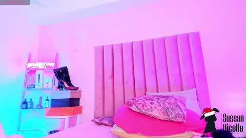 Snapshot of sussan_nicolle1 chatting on 12-17-24, 04:53 Sussan Nicole online show from 12-17-24, 04:53
