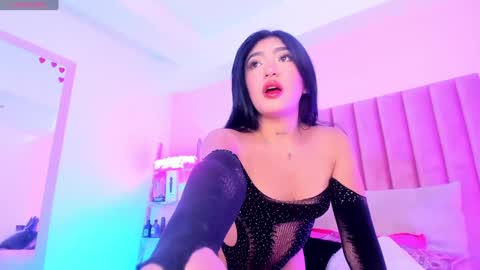 Snapshot of sussan_nicolle1 chatting on 01-27-25, 12:26 Sussan Nicole online show from 01-27-25, 12:26