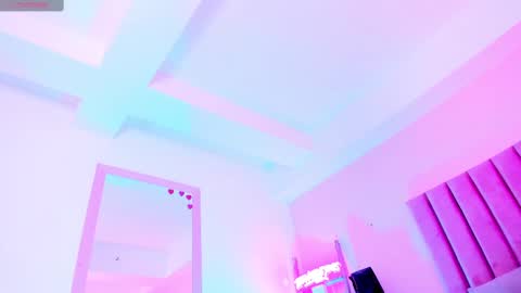 Snapshot of sussan_nicolle1 chatting on 02-11-25, 03:40 Sussan Nicole online show from 02-11-25, 03:40