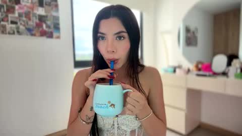 Snapshot of sussanf_ chatting on 02-07-26, 09:29 Susy online show from 02-07-26, 09:29