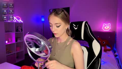 Jessica online show from 03-25-26, 01:28