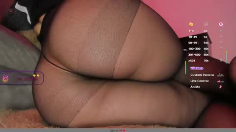 suzanana online show from 07-10-26, 02:41