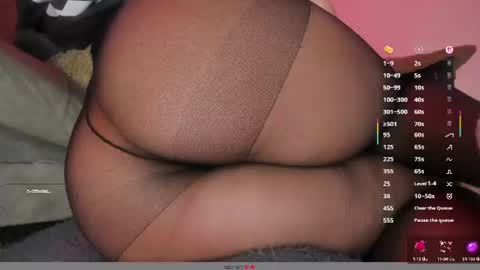 suzanana online show from 07-22-26, 01:36