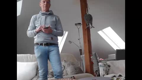 Mmaxime1 online show from 12-22-25, 10:12