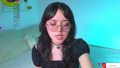 Snapshot of suzumi_ chatting on 03-10-25, 05:33 Jadde online show from 03-10-25, 05:33