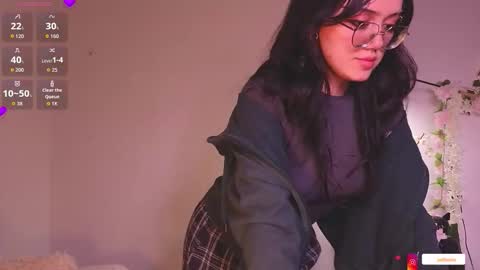 Snapshot of suzumi_ chatting on 10-04-25, 05:16 Jadde online show from 10-04-25, 05:16