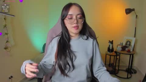 Snapshot of suzumi_ chatting on 03-02-26, 05:19 Jadde online show from 03-02-26, 05:19