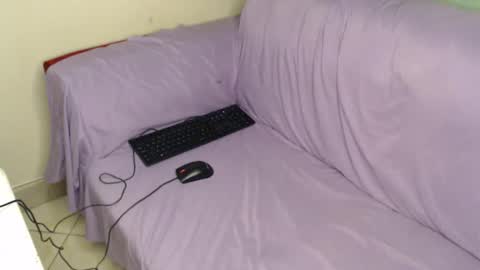 Suzy online show from 04-11-26, 07:51