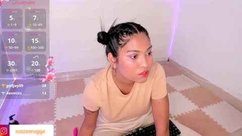 Snapshot of suzzann_rugg chatting on 01-05-25, 10:50 suzzann_rugg online show from 01-05-25, 10:50