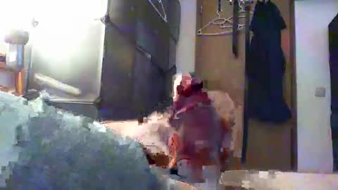 sven33755 online show from 12-22-25, 10:12