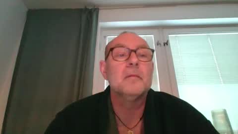 Snapshot of svenskdaddy chatting on 01-14-25, 07:48 svenskdaddy online show from 01-14-25, 07:48