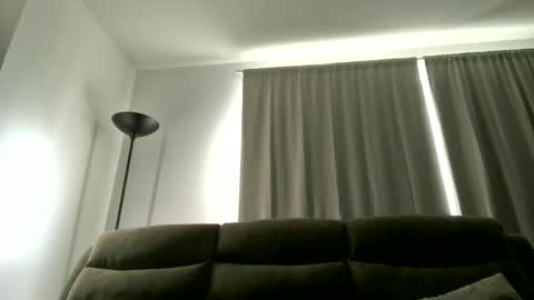 Snapshot of svenskdaddy chatting on 03-10-26, 01:05 svenskdaddy online show from 03-10-26, 01:05