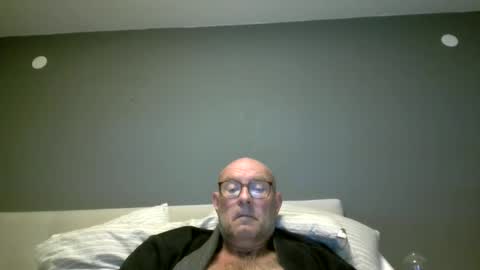 Snapshot of svenskdaddy chatting on 03-11-26, 07:47 svenskdaddy online show from 03-11-26, 07:47