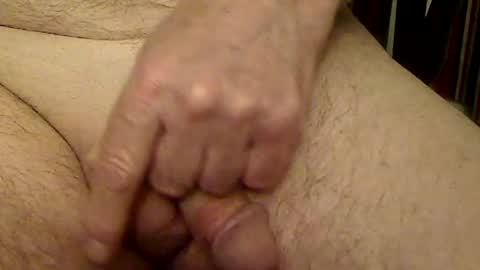 Snapshot of svrider69 chatting on 02-04-25, 09:28 Svrider69 online show from 02-04-25, 09:28