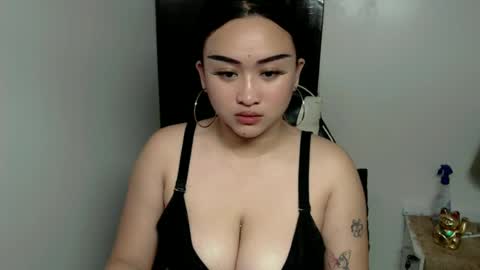 Angelic Baby online show from 06-19-26, 01:04