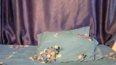 Snapshot of swagg_rasta chatting on 03-04-25, 12:12 swagg rasta online show from 03-04-25, 12:12