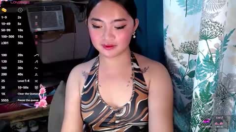 Snapshot of swallow_cummersx chatting on 06-07-26, 03:05 Jasmine online show from 06-07-26, 03:05