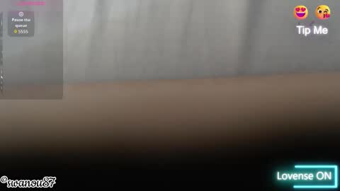 Snapshot of swanou87 chatting on 09-14-25, 09:25 swanou87 online show from 09-14-25, 09:25