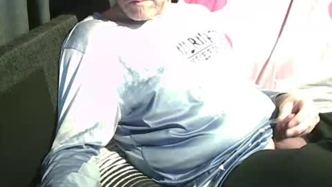 Snapshot of swartarn chatting on 09-29-25, 04:12 ArnSwart online show from 09-29-25, 04:12