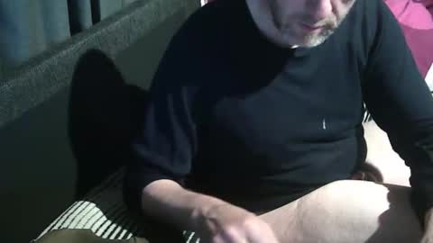 Snapshot of swartarn chatting on 10-05-25, 12:53 ArnSwart online show from 10-05-25, 12:53