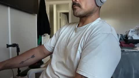 SweatinSD online show from 04-17-26, 10:57