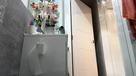 ALBA online show from 11-17-25, 03:07