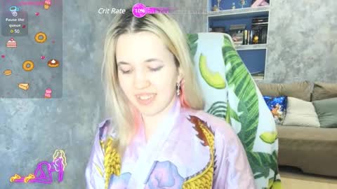 Snapshot of sweeet_bee chatting on 02-27-25, 01:38 Melisa online show from 02-27-25, 01:38