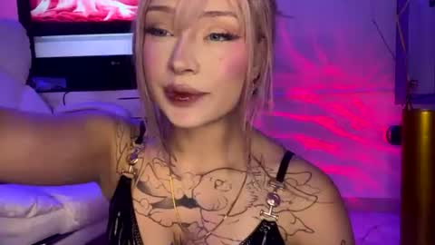 Valeria online show from 07-10-26, 08:07