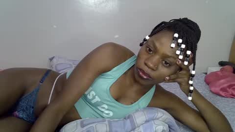 Snapshot of sweest_caster chatting on 06-23-26, 04:27 Sweetest doll online show from 06-23-26, 04:27