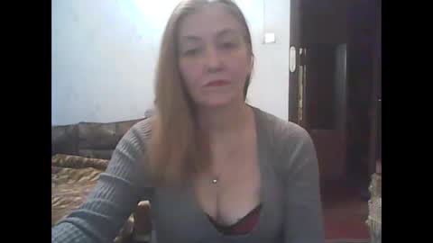 sweet4blonde67 online show from 11-05-25, 11:54