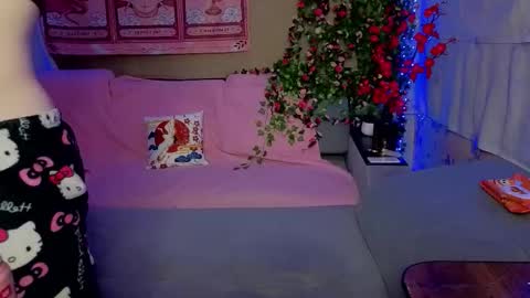 Snapshot of sweet4t chatting on 03-26-26, 05:29 Haeyang Torry online show from 03-26-26, 05:29