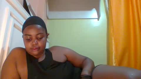 sweet52537 online show from 09-18-25, 06:43