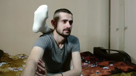 Snapshot of sweet__daddy8 chatting on 12-07-24, 01:40 BredEmiliya online show from 12-07-24, 01:40