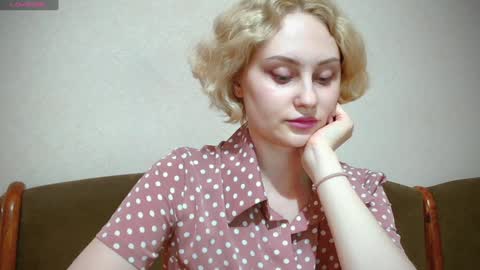 Snapshot of sweet__daddy8 chatting on 01-16-25, 03:56 BredEmiliya online show from 01-16-25, 03:56