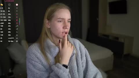 Snapshot of sweet__michelle chatting on 11-24-25, 09:03 Michelle online show from 11-24-25, 09:03