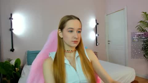 Monica  GTM 3MoTuWeFrSa 500pm-1000pm  online show from 03-30-26, 12:55