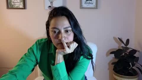 Snapshot of sweet_ahinara chatting on 01-22-25, 07:56 sweet_ahinara online show from 01-22-25, 07:56