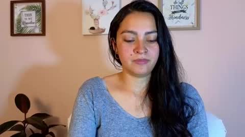 Snapshot of sweet_ahinara chatting on 01-23-25, 08:35 sweet_ahinara online show from 01-23-25, 08:35